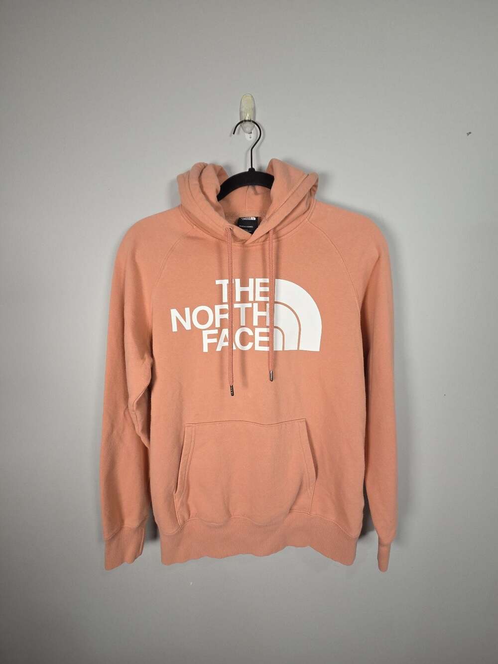 The North Face Women's Half Dome Pullover Hoodie in Evening Sand Pink